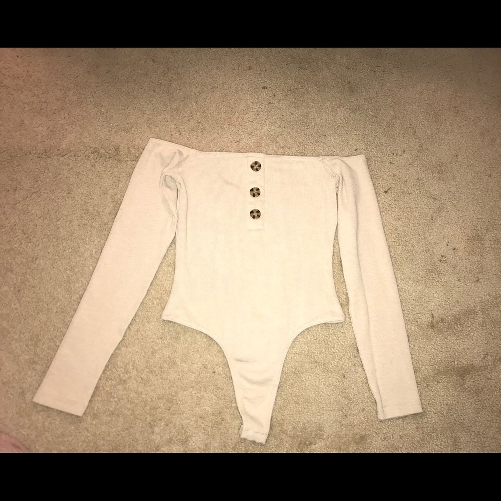 Bodysuit - Picture 2 of 7